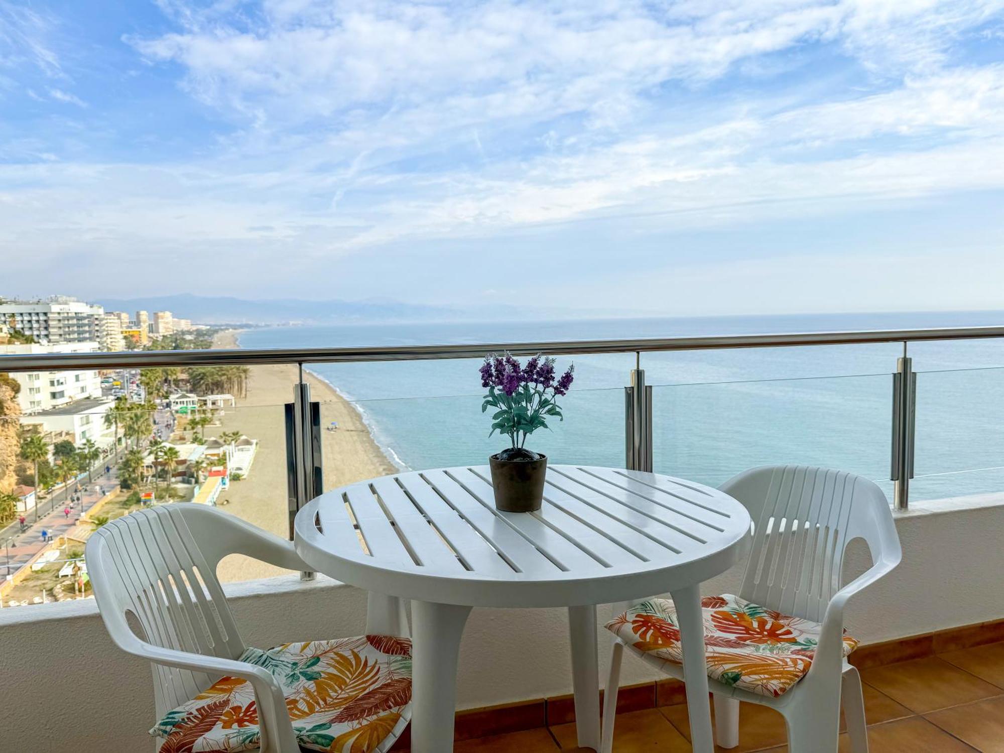 Appartement Spectacular Sea Views Torremolinos Extérieur photo